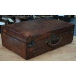 A LATE VICTORIAN GENTLEMANS CROCODILE SKIN TRAVELLING CASE.