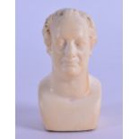 A GOOD 18TH/19TH CENTURY EUROPEAN CARVED IVORY BUST OF A MALE. 6.25 cm high.