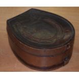 A VINTAGE LEATHER JUDGES COLLAR BOX.