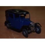 A VINTAGE TRIANG MINIC WIND UP CAR.