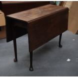 AN ANTIQUE MAHOGANY DROP DOWN DINING TABLE with turned legs. 111 cm wide extended.