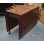 AN ANTIQUE MAHOGANY DROP DOWN DINING TABLE with turned legs. 168 cm wide extended.