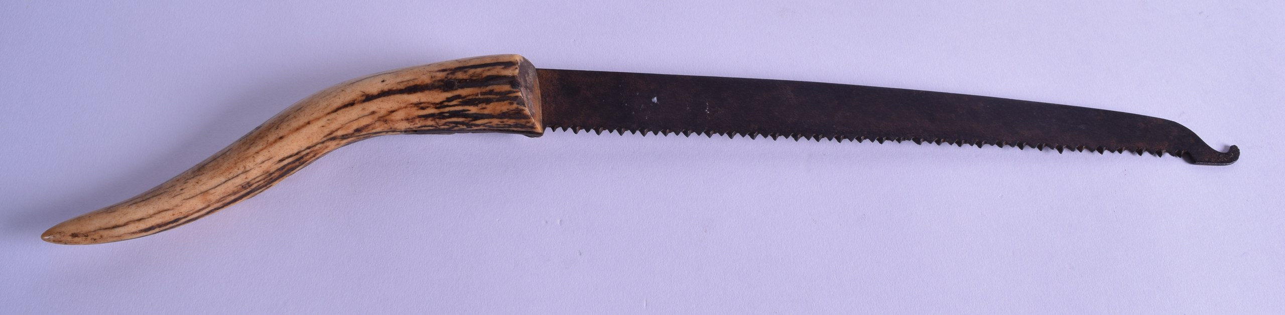 A RARE EARLY 19TH CENTURY CARVED HORN GARDENING KNIFE. 40 cm long.