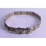 AN UNUSUAL NIELLO TYPE SILVER BELT Russian or Armenian, decorated with foliage. 14.1 oz. 80 cm