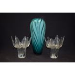 A STYLISH SCANDANVIAN GLASS VASE, together with a pair of frosted glass vases. (3)
