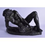 A FINE EARLY 20TH CENTURY FRENCH BRONZE FIGURE OF A RECLINING FEMALE No 2 of 8, in the manner of