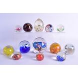 A COLLECTION OF ART GLASS PAPERWEIGHTS. (13)