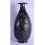 A FINE LARGE 19TH CENTURY JAPANESE MEIJI PERIOD BRONZE VASE in the manner of Genryusai Seiya, with