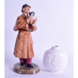 A ROYAL DOULTON FIGURE 'THE DETECTIVE' HN 2359 together with a small KPM porcelain vase. 25 cm &