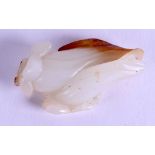 A GOOD 18TH/19TH CENTURY CHINESE CARVED WHITE JADE FRUITING POD with brown russet inclusions. 5.75