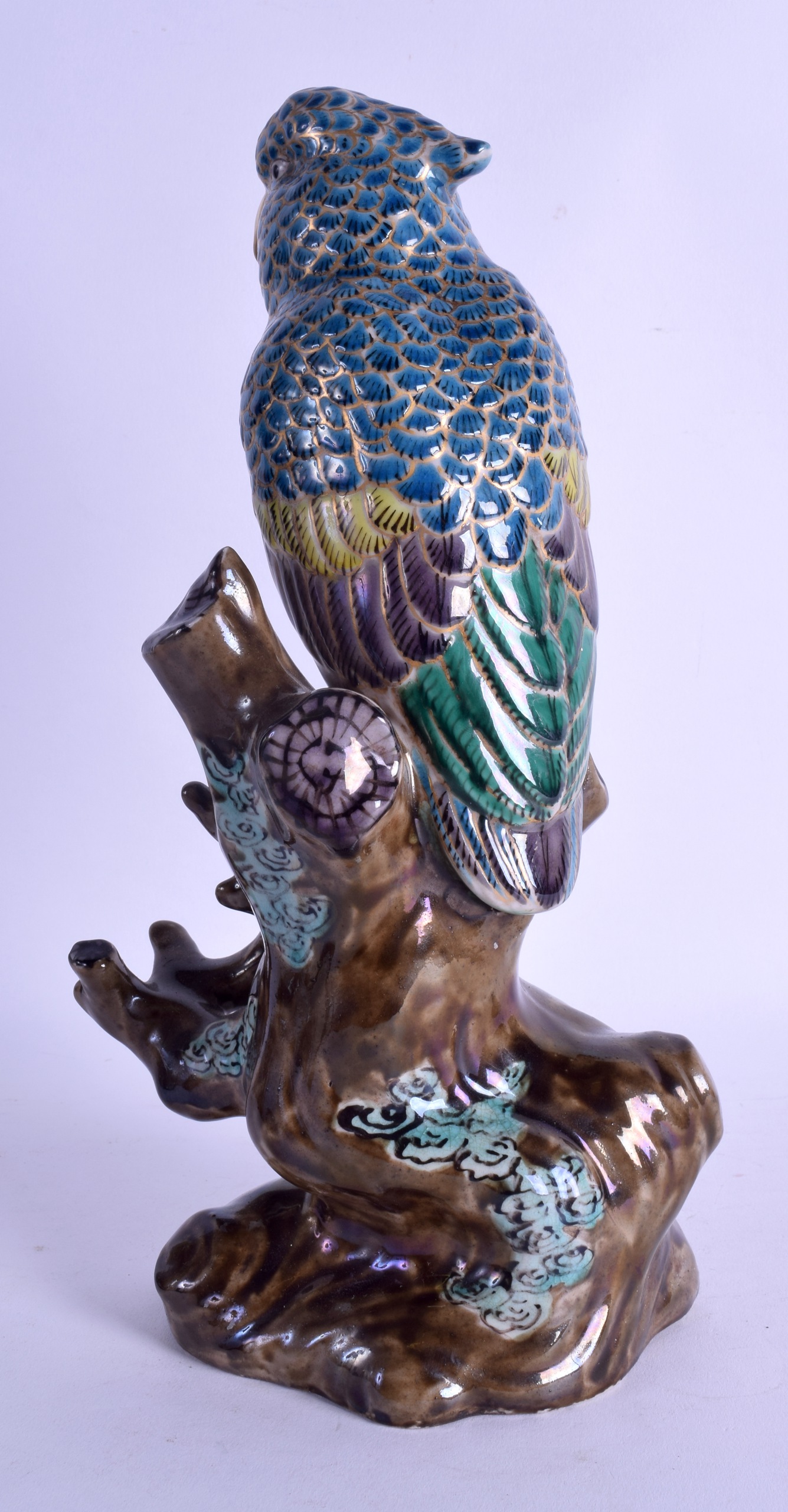 A RARE 19TH CENTURY JAPANESE AO KUTANI PORCELAIN FIGURE OF A PARROT modelled upon a naturalistic - Image 2 of 3