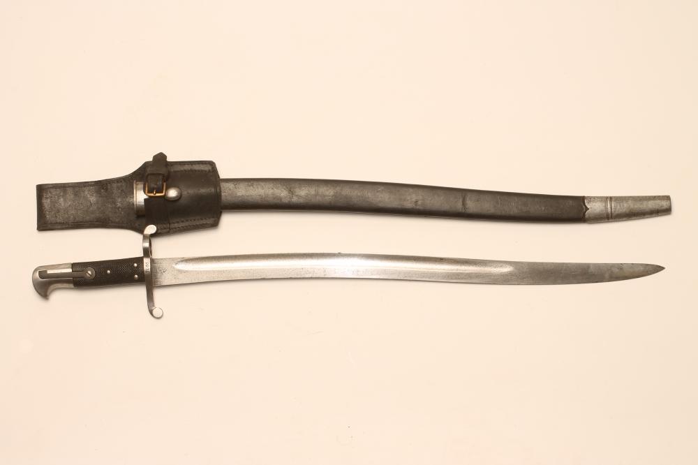 A BRITISH 1860 PATTERN BAYONET, with 22 3/4" fullered blade, cross guard stamped 2074, chequered - Image 4 of 6