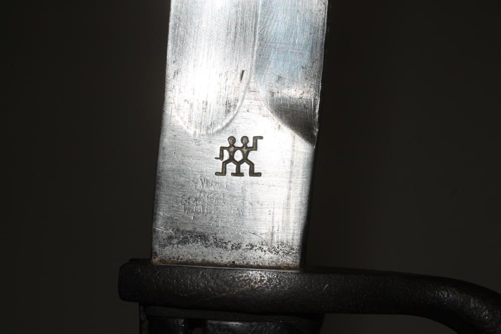 A GERMAN DRESS BAYONET, the 9 1/2" blade stamped with K. Negele Tubingen distributer marks, - Image 5 of 7