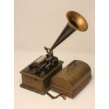 AN EDISON STANDARD PHONOGRAPH, Serial No.S181437, in oak case together with japanned brass horn,