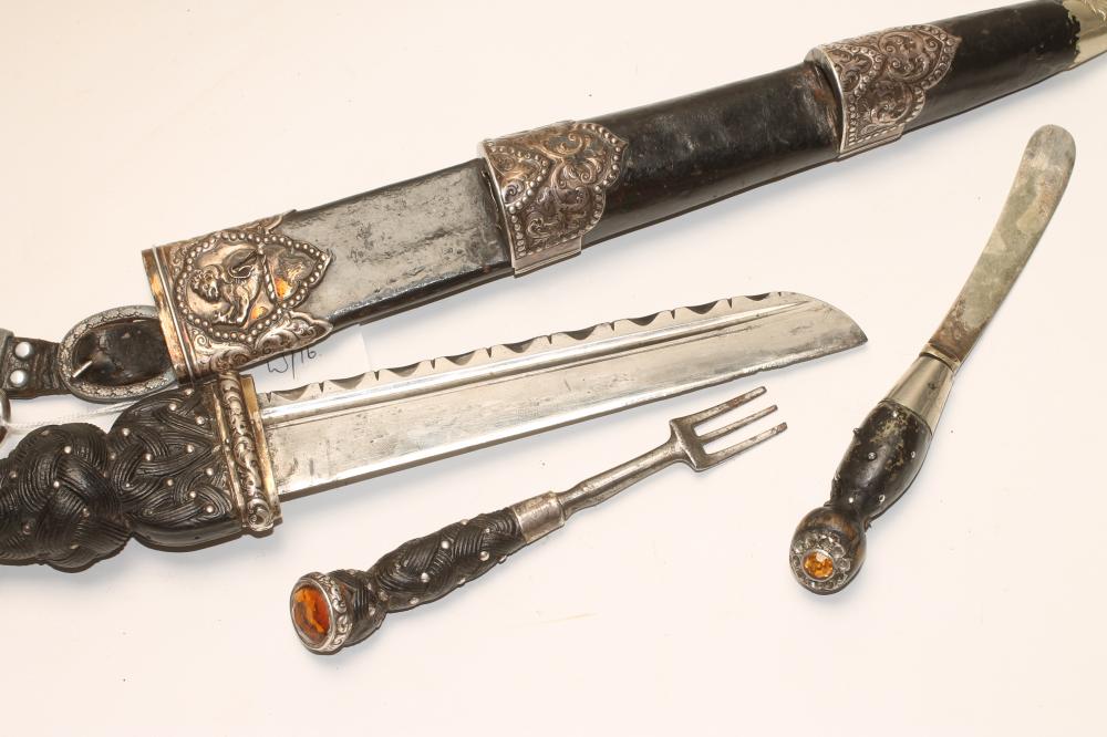 A SCOTTISH DIRK, 19th century, the fullered blade with serrated back edge, shaped wood grip - Image 5 of 5