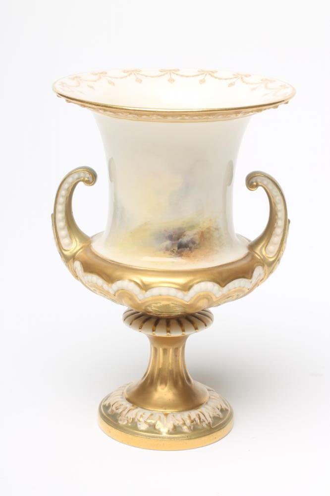 A ROYAL WORCESTER CHINA CAMPANA URN, 1919, painted in polychrome enamels by Harry Stinton with two - Image 4 of 5