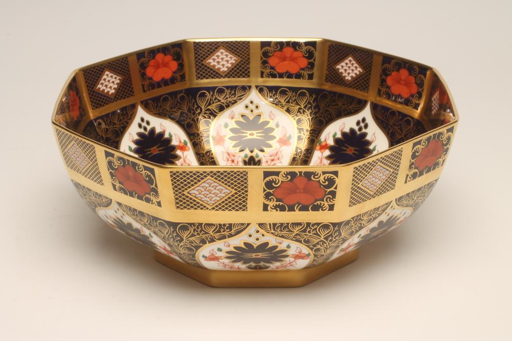 A ROYAL CROWN DERBY CHINA LARGE BOWL, modern, of octagonal form painted with Imari pattern No.