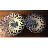 Two 18th c Worcester blue and white Pinecone pattern circular chesnut baskets the reiculated borders