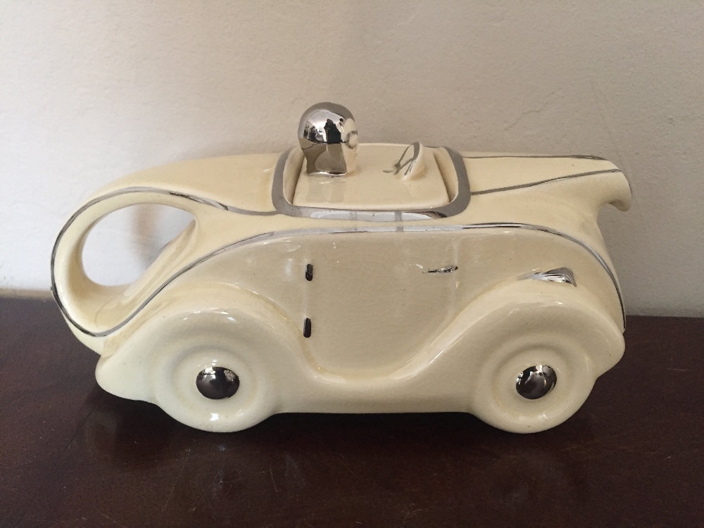 James Sadler 1930's racing car teapot OKT42 - Image 2 of 6