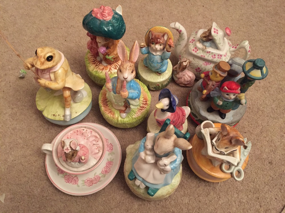 Collection of musical Schmid Beatrix Potter figures x10