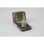 A 15ct gold thimble size 7 in fitted case, Chester 1918