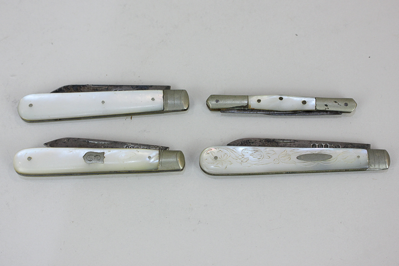 Three Victorian and later silver and mother of pearl fruit knives, makers Thomas Marples,1899,