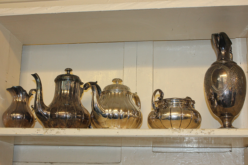 An Elkington & Co silver plated teapot, together with a silver plated water jug, teapot, sugar