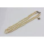 A Majorica pearl necklace