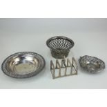 An Edward VII pierced basket, a late Victorian embossed trinket dish, 9cm, and a George VI small