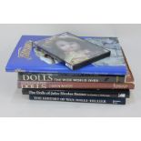 Mary Hillier, The History of Wax Dolls, Souvenir Press Ltd, London 1985; Dorothy A McGonagle, The