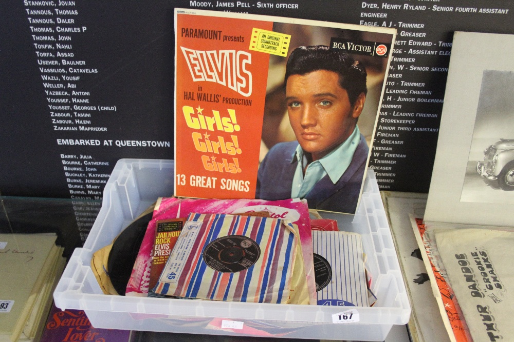 Records: Collection of Elvis Presley to include RCA 'Jailhouse Rock', RCA 'Its Now or Never', HMV '