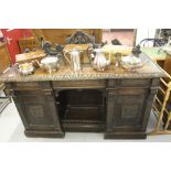 19th cent. Gothic Revival: Breakfront sideboard, 3 liner drawers, 2 pedestal cupboards flanking a