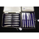 Hallmark Silver: Set of 6 dessert knives silver handles Sheffield, maker Martin Hall and Co 1922