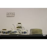 20th cent. Ceramics: J.G. studio (J.G. Meakin) "Topic" retro tea, coffee and dinner ware, a pair