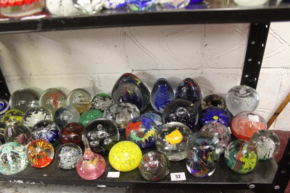 20th cent. Paperweights: Sphere, pyramid, containing flowers, swirls, fruit shape etc 1 x box approx