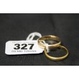 Hallmarked Gold: Wedding bands 18ct 7.5g (approx).