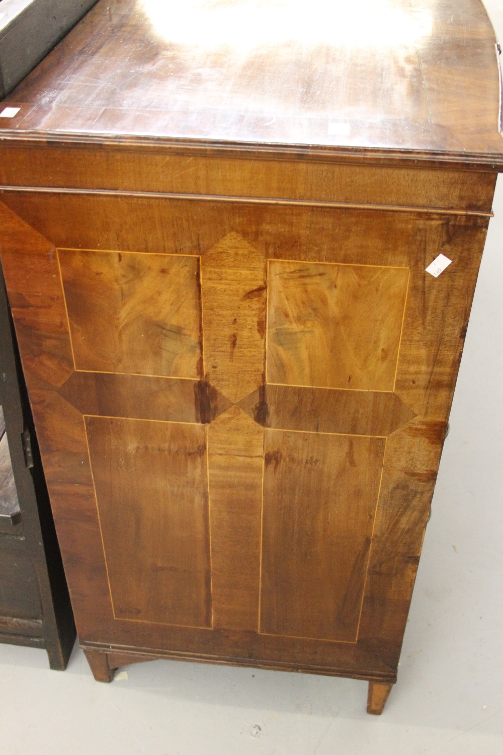 19th cent. Mahogany bow fronted chest of drawers with inlaid panel decoration, 2 short and 4 long - Image 2 of 2