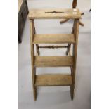 Antiques: 19th cent. Oak library steps. Approx. Height: 2ft. 8¼ins.