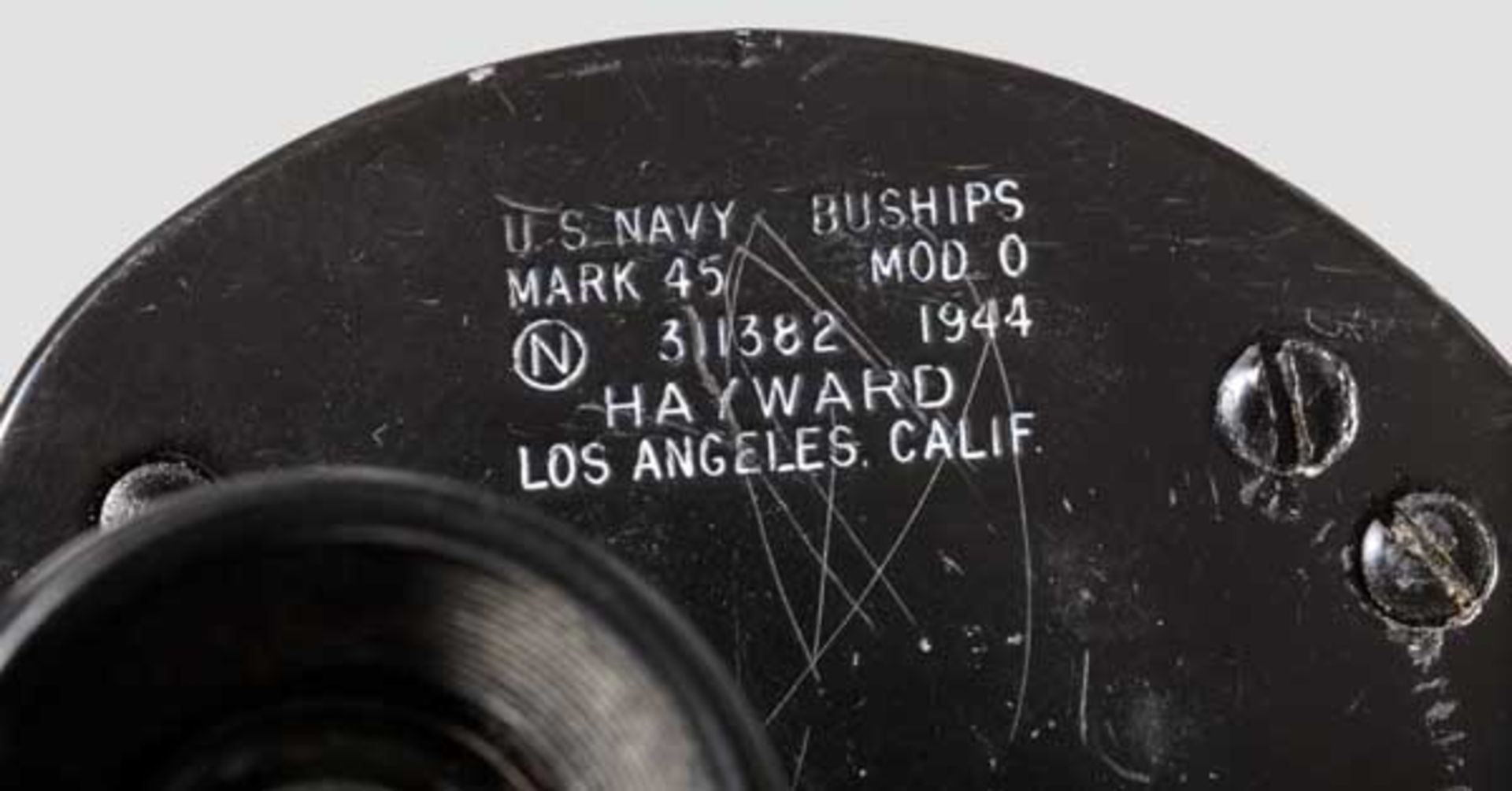 Zwei Marine-Dienstgläser aus der Zeit des Zweiten Weltkrieges Navy-Dienstglas Hayward Mark 45, 7 x - Bild 2 aus 4