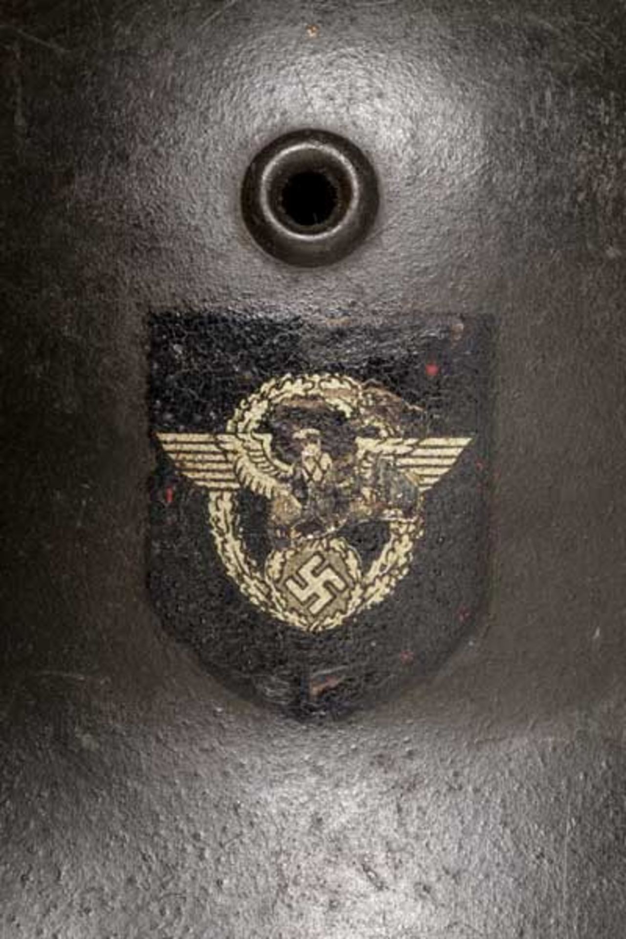 Stahlhelm M 40 mit beiden Emblemen Glocke mit mitgeprägten Belüftungsöffnungen, feldgrauer - Bild 5 aus 8