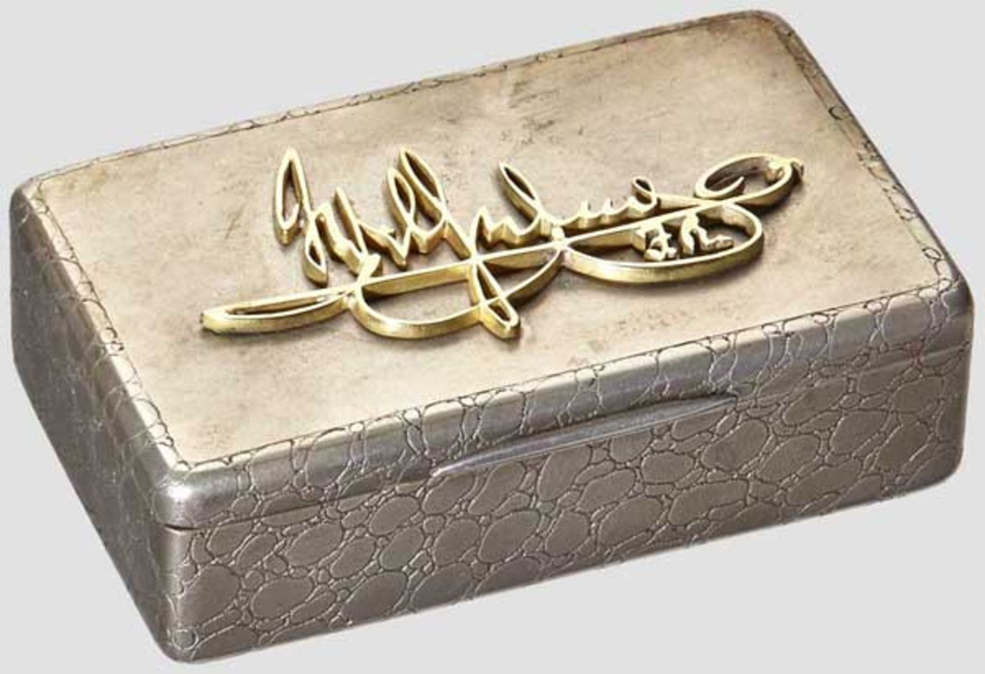 Kaiser Wilhelm II. - a cased tobacco tin Silver box with applied gilded signature of "Wilhelm I. - Bild 3 aus 6