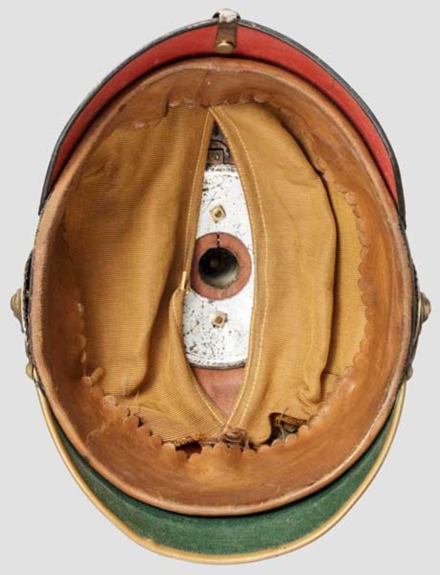 Helm für Offiziere der Linien-Infanterie, um 1900 Schwarz lackierte Lederglocke (krakeliert, - Bild 3 aus 3