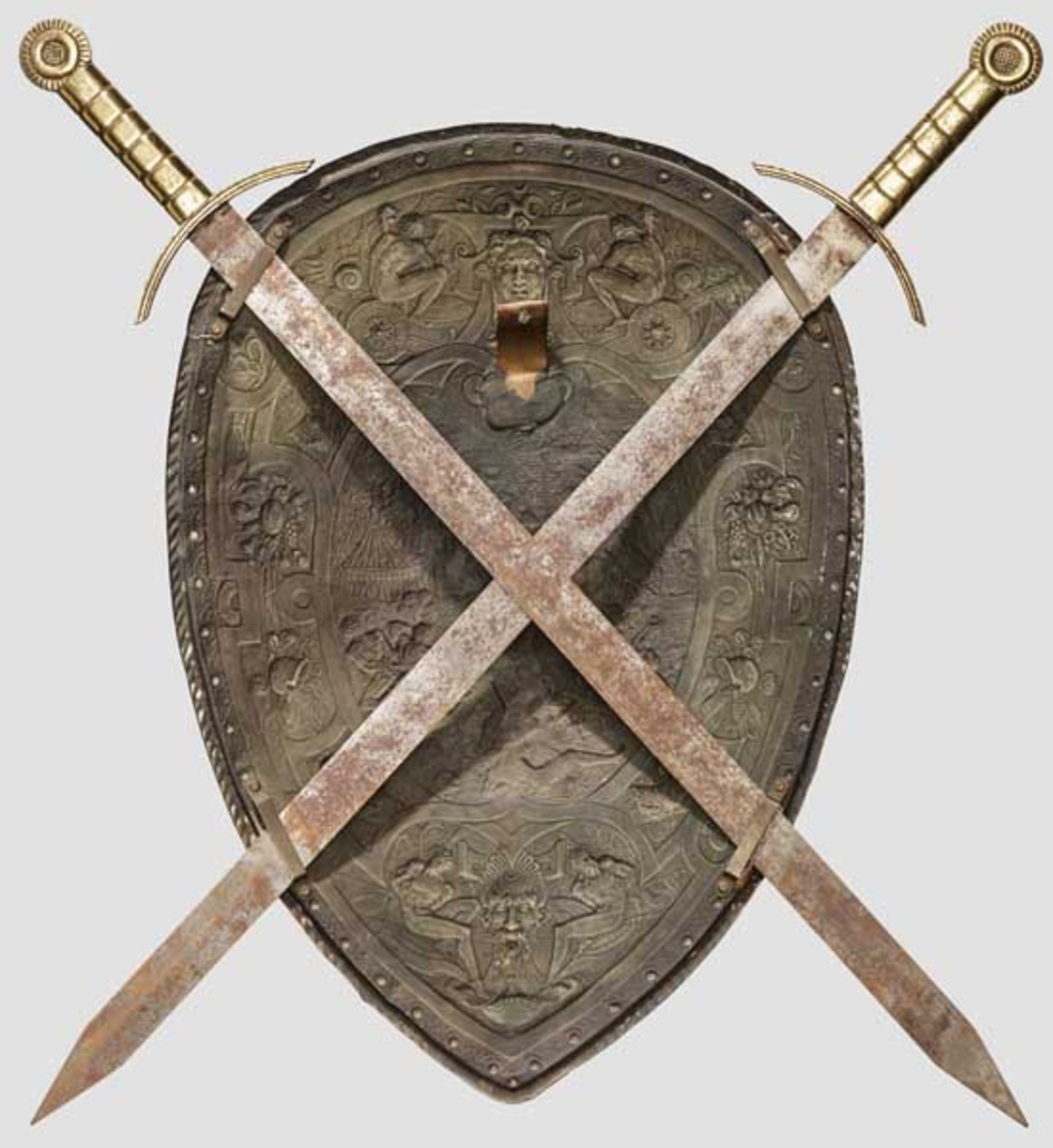 Renaissance-Schild mit zwei Schwertern, Historismus im Stil um 1600 Tropfenförmiger Schild aus - Bild 2 aus 2