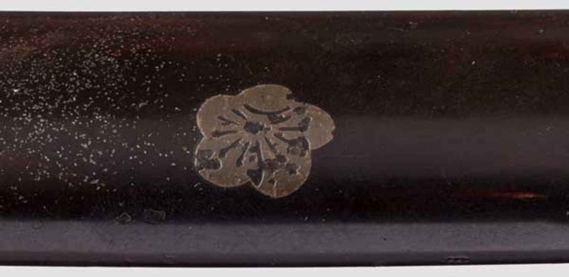 Katana, Japan um 1370 Klinge Shinogi Tsukuri, Chu Kissaki, tiefes Torii Zori. Hada überarbeitet - Bild 4 aus 4