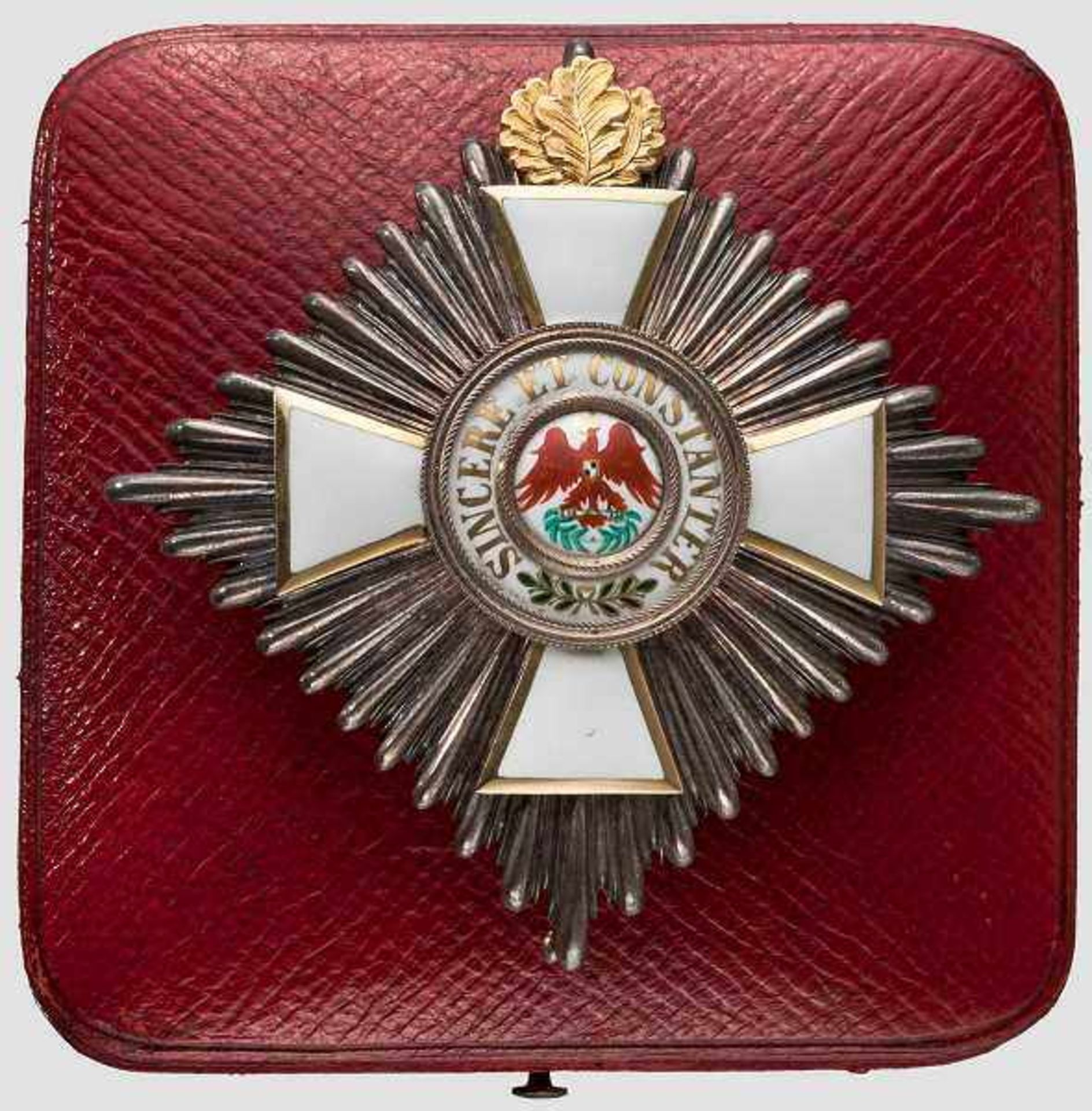 Roter Adler Orden - Stern zur 2. Klasse mit Eichenlaub im Etui In Silber gefertigter, vierstrahliger