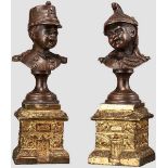 Zwei Kinder-Bronzebüsten als Dragoner und Artillerist Gut ausgearbeitete Büsten, die abgestuften