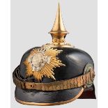 Helm für Reserveoffiziere der Infanterie um 1900 Schwarz lackierte (überarbeitet) Lederglocke mit