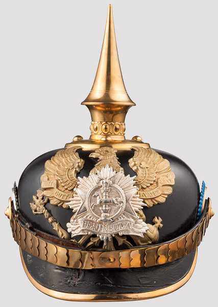 Helm eines Fähnrichs im I. oder II. Bataillon des Braunschweigischen Infanterie-Regiments Nr. 92