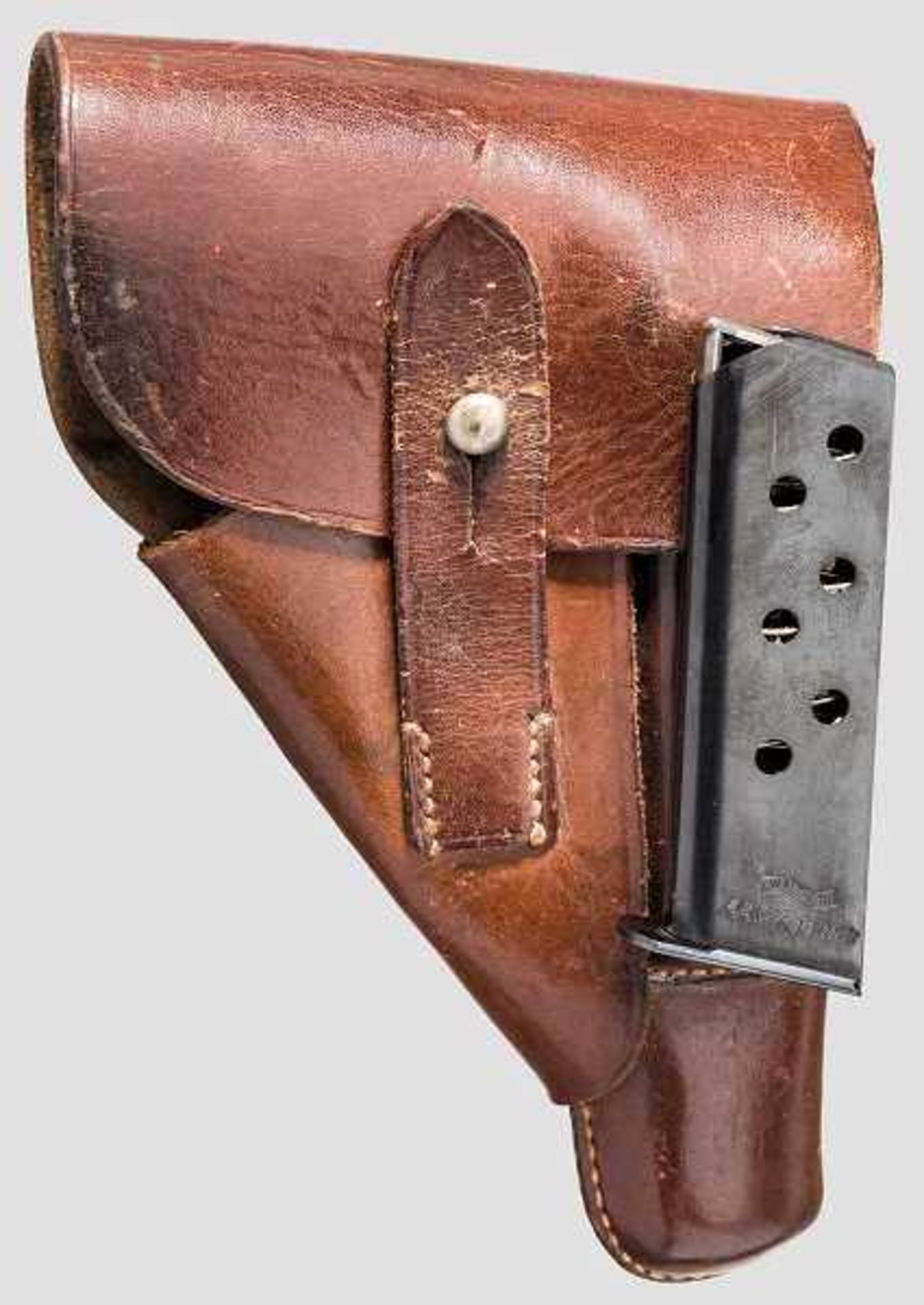 Walther PPK, Ulm, mit Tasche Kal. 7,65 mm, Nr. 130446. Blanker Lauf. Siebenschüssig. Dt. Beschuss. - Bild 2 aus 2