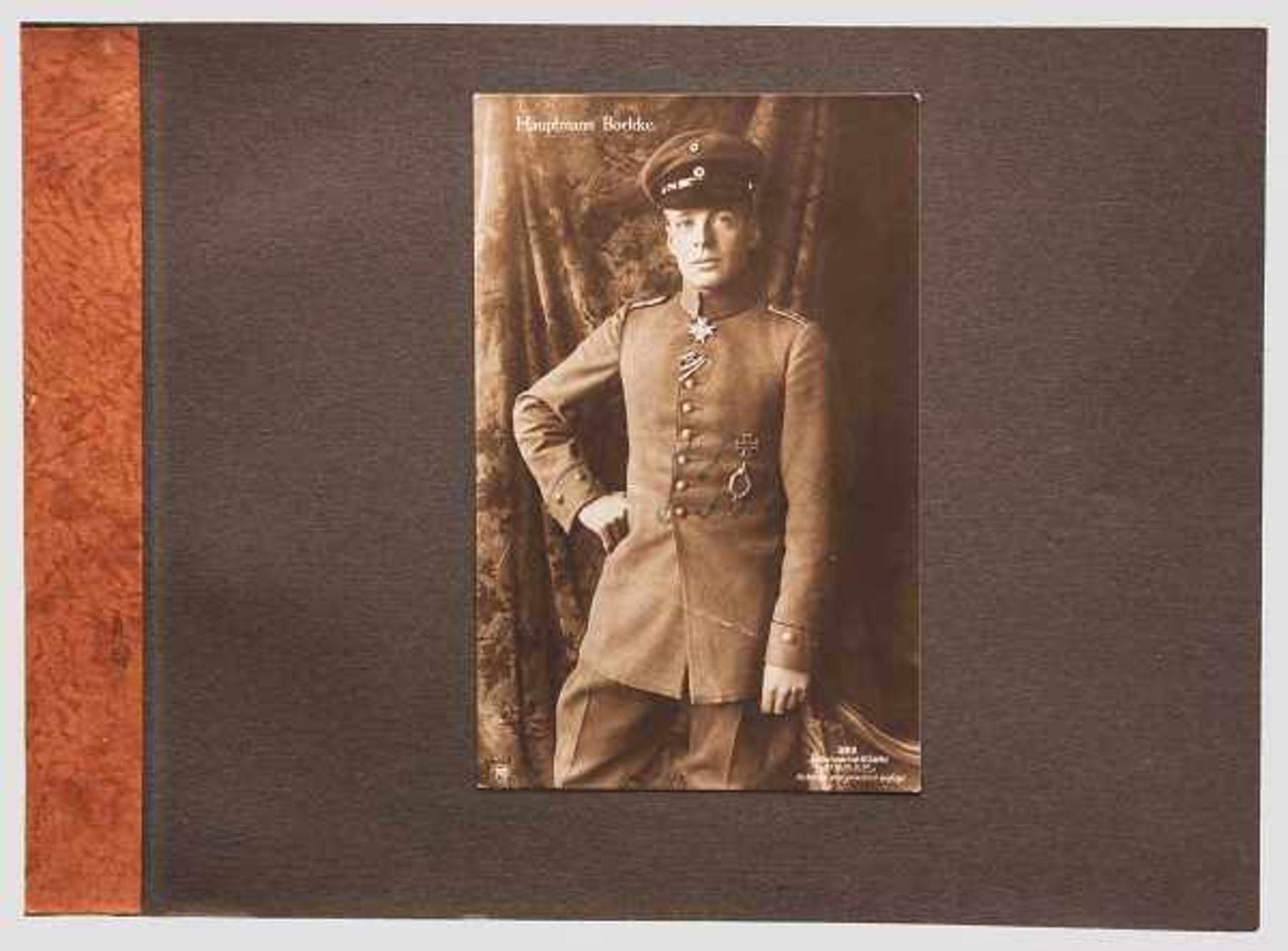 Oswald Boelcke - Foto-Ansichtskarte (Sanke) mit Originalunterschrift Die Sanke-Karte Nr. "363" mit